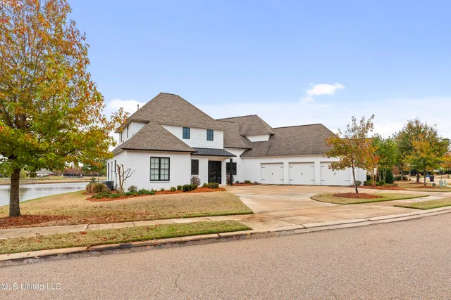 $996,000 | 120 Covington Way, Madison, MS 39110