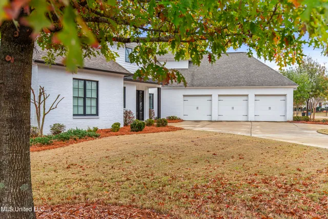 $996,000 | 120 Covington Way, Madison, MS 39110