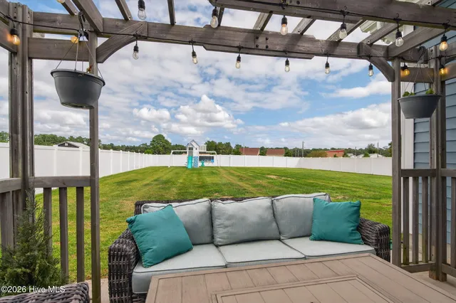 $575,000 | 105 Moorland Way, Moyock, NC 27958