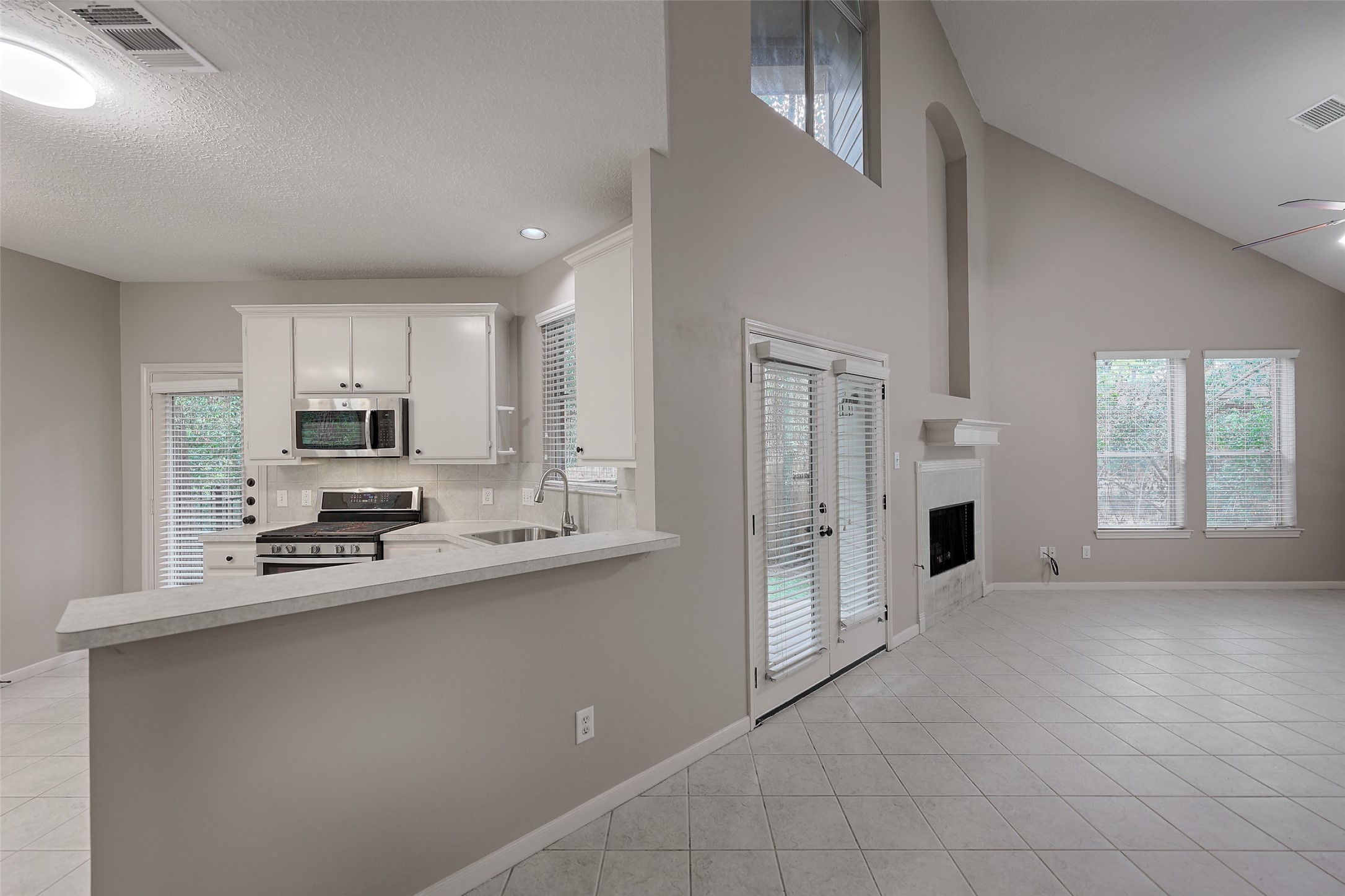 10 Hancock Street Conroe, TX 77301 - Photo 21 of 38