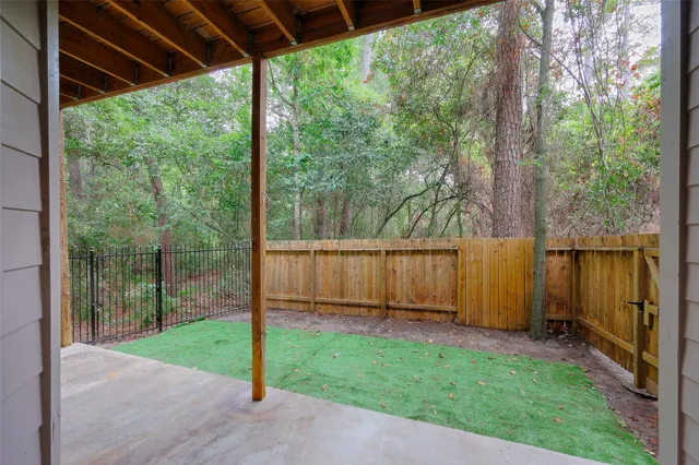 $1,995 | 10 Hancock Street, Conroe, TX 77301