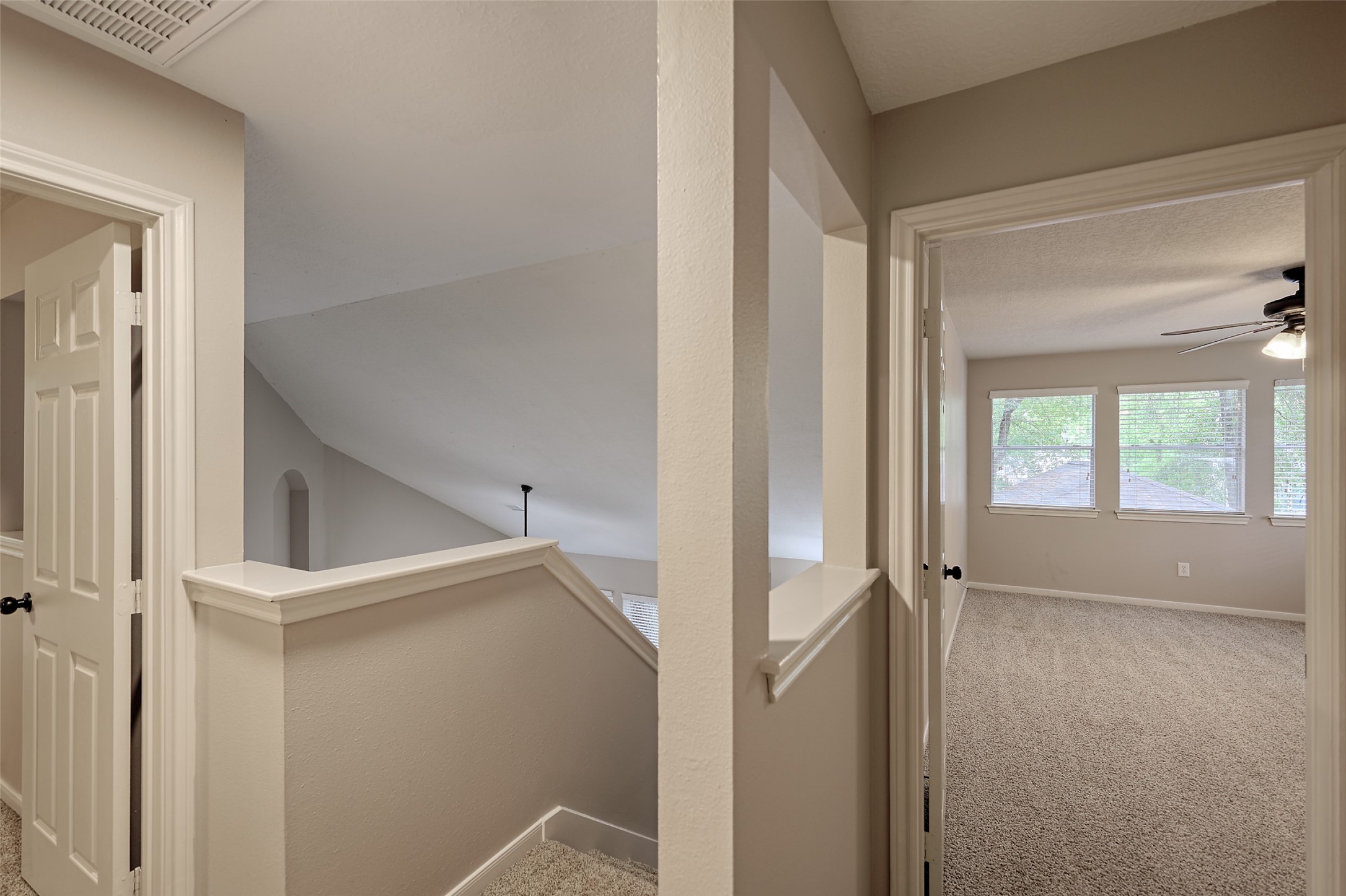 10 Hancock Street Conroe, TX 77301 - Photo 35 of 38