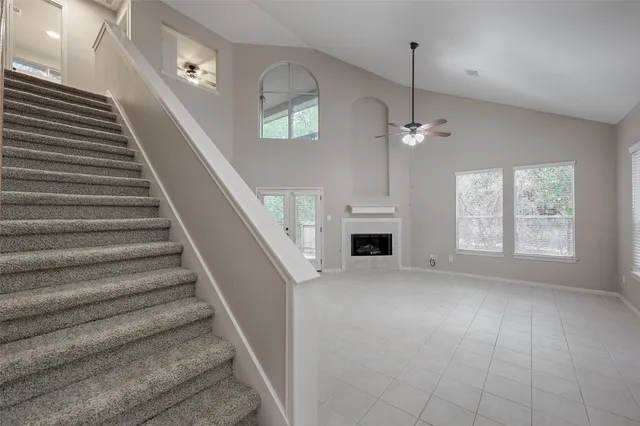 $1,995 | 10 Hancock Street, Conroe, TX 77301