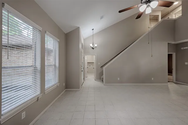 $1,995 | 10 Hancock Street, Conroe, TX 77301