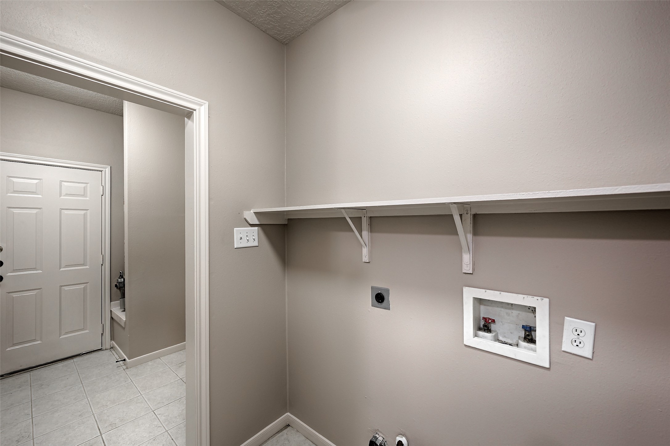 10 Hancock Street Conroe, TX 77301 - Photo 8 of 38