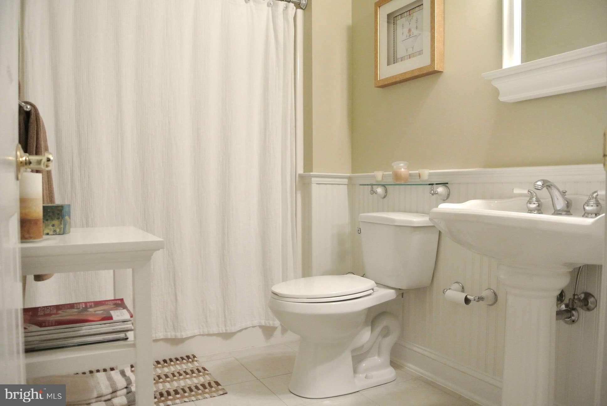 2241 Engle Road Fallston, MD 21047 - Photo 17 of 30 Main Level Second Full Bath