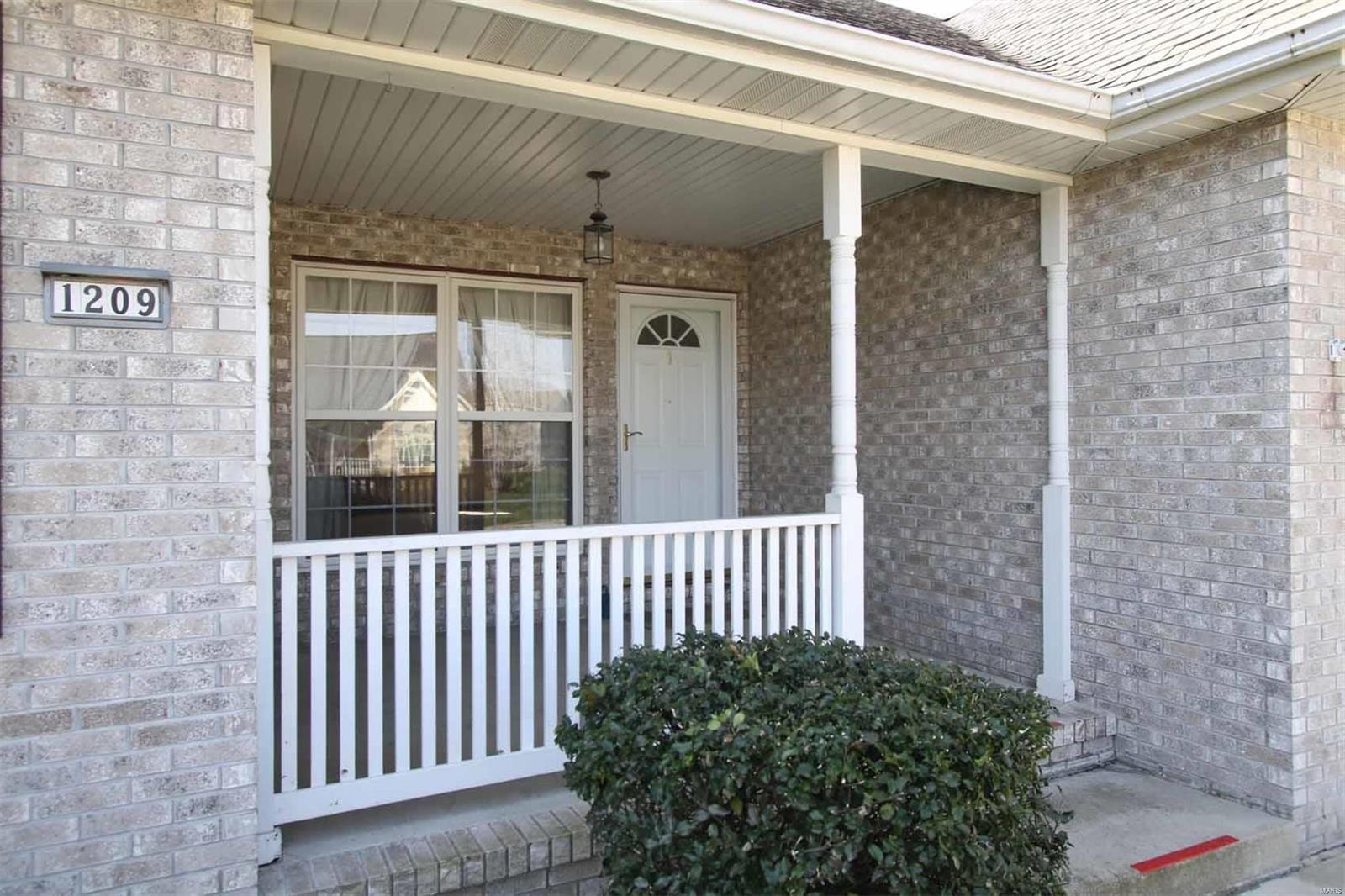 1209 Cherry Tree Lane Godfrey, IL 62035 - Photo 11 of 27