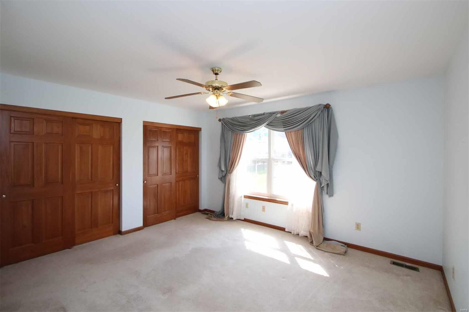 1209 Cherry Tree Lane Godfrey, IL 62035 - Photo 18 of 27