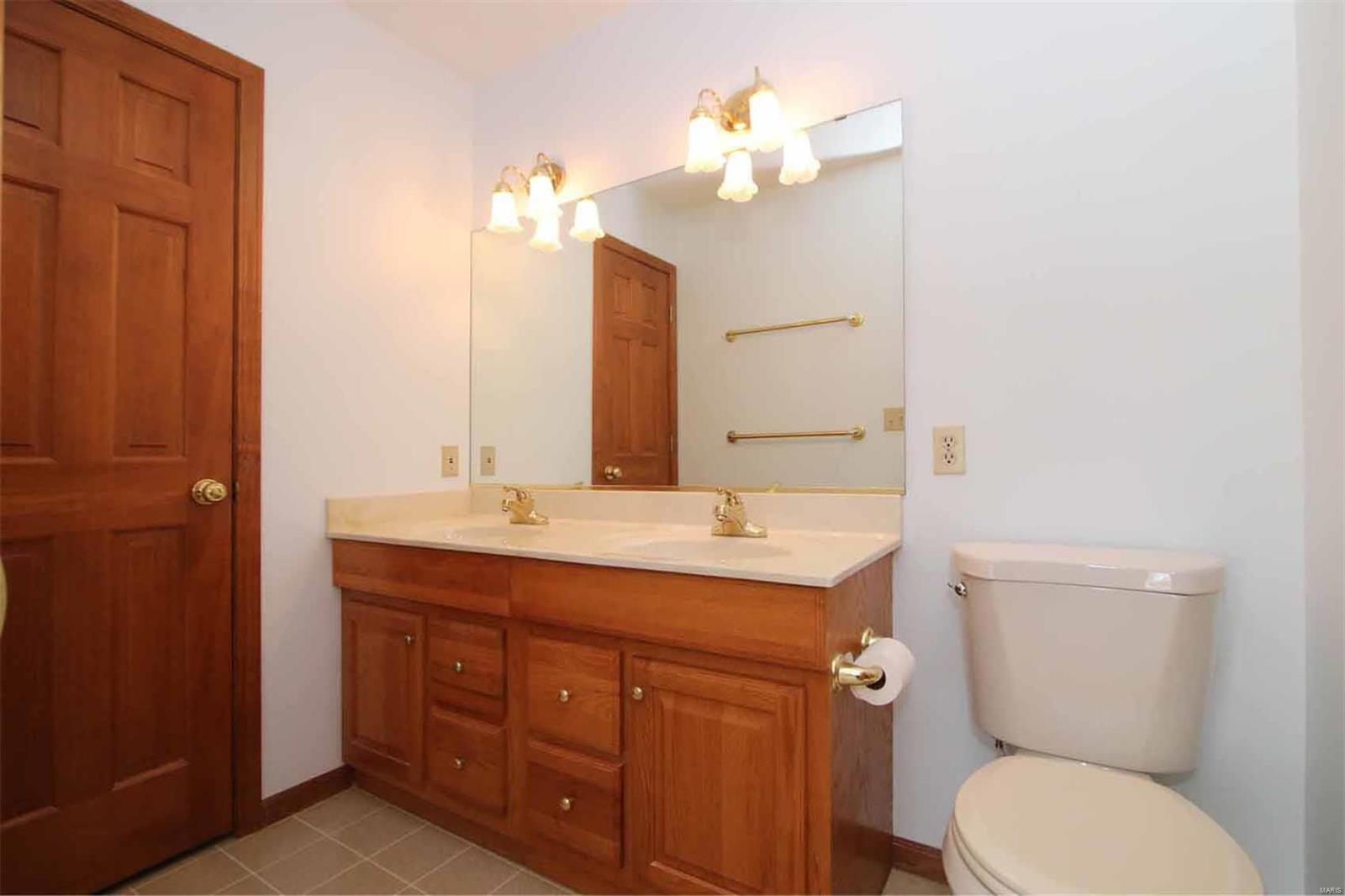 1209 Cherry Tree Lane Godfrey, IL 62035 - Photo 20 of 27