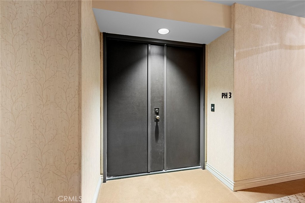 222 Monterey Road, Unit 1603 Glendale, CA 91206 - Photo 4 of 65