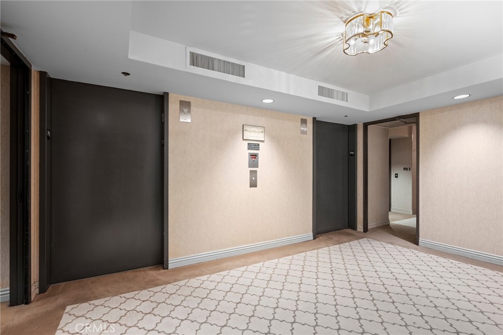 222 Monterey Road, Unit 1603 Glendale, CA 91206 - Photo 45 of 65 a view of an empty room