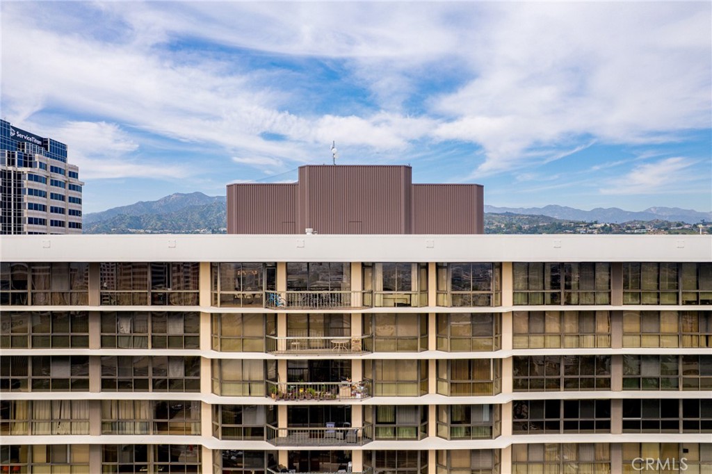 222 Monterey Road, Unit 1603 Glendale, CA 91206 - Photo 48 of 65 a view of a large building with a city view