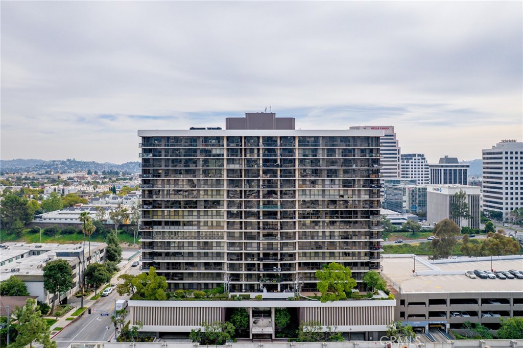 222 Monterey Road, Unit 1603 Glendale, CA 91206 - Photo 62 of 65 a view of a city with tall buildings