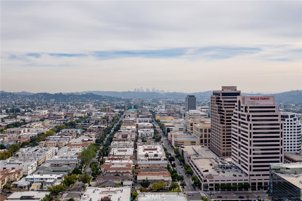 222 Monterey Road, Unit 1603 Glendale, CA 91206 - Photo 64 of 65 an aerial view of a city