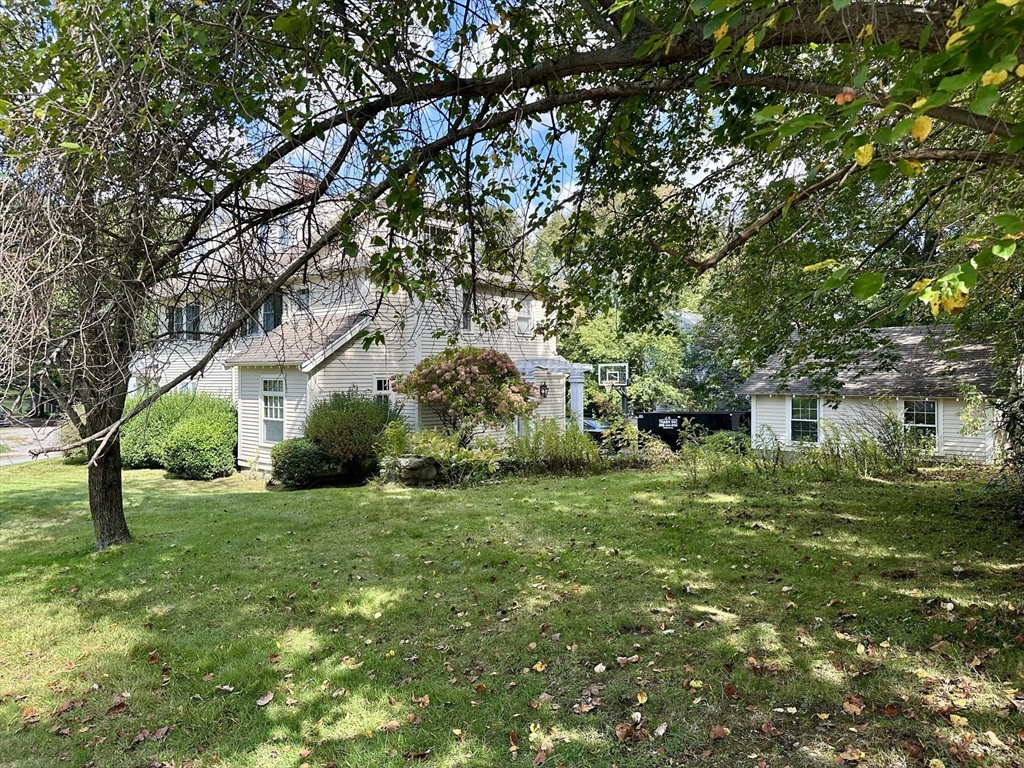 28 Green Street Needham, MA 02492 - Photo 4 of 8