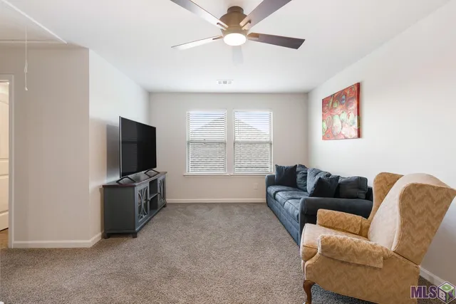 $340,000 | 715 Jacques Lane, Zachary, LA 70791