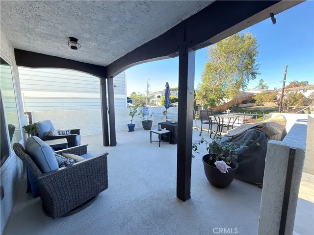 $3,350 | 215 West Canada, Unit B, San Clemente, CA 92672