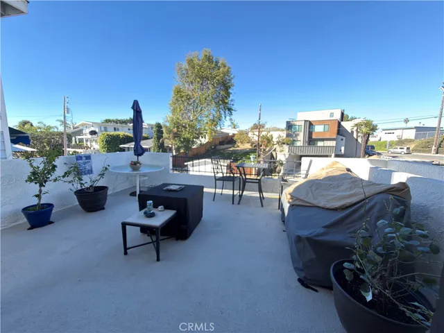 $3,350 | 215 West Canada, Unit B, San Clemente, CA 92672