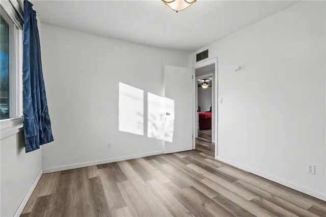 $314,750 | 925 West 27th Terrace, Lawrence, KS 66046