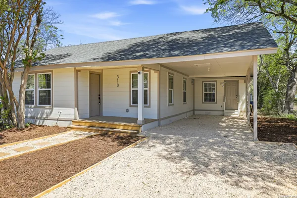 $700 | 318 Ferguson Avenue, Unit 2, San Antonio, TX 78203