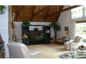 4407 West Tanglewood Road Bloomington, IN 47404 - Photo 9 of 16 Gallery Image 9