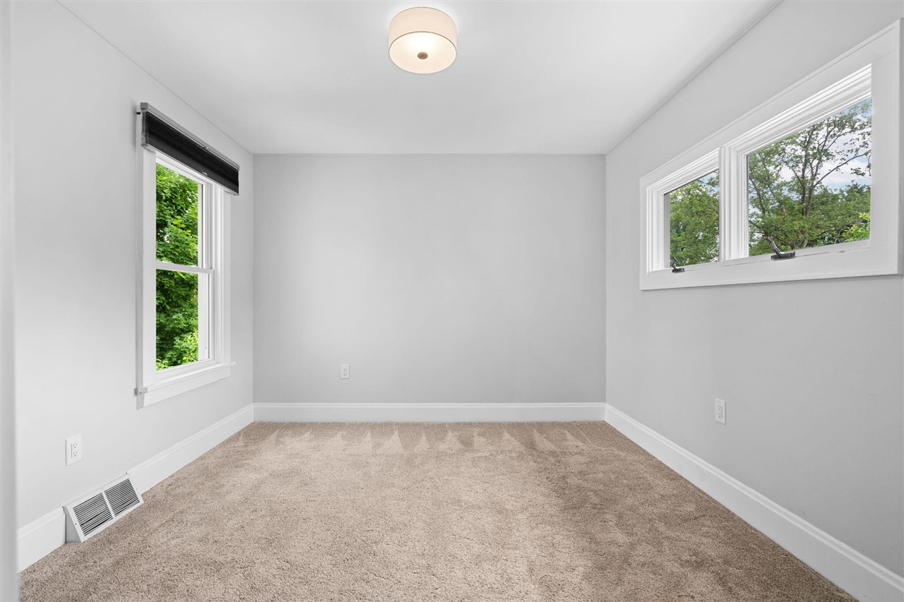 2050 Camelot Road Ann Arbor, MI 48104 - Photo 42 of 67