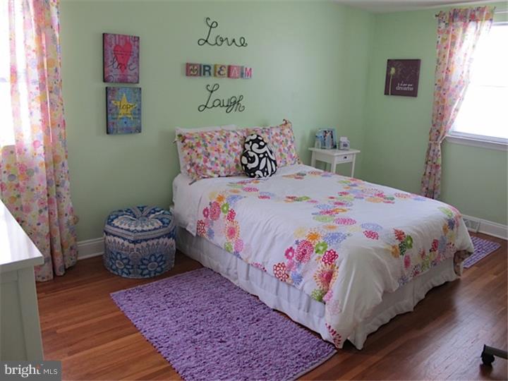9728 Glenhope Road Philadelphia, PA 19115 - Photo 15 of 19 Bedroom 3
