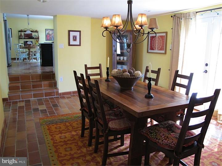 9728 Glenhope Road Philadelphia, PA 19115 - Photo 6 of 19 Dining Room