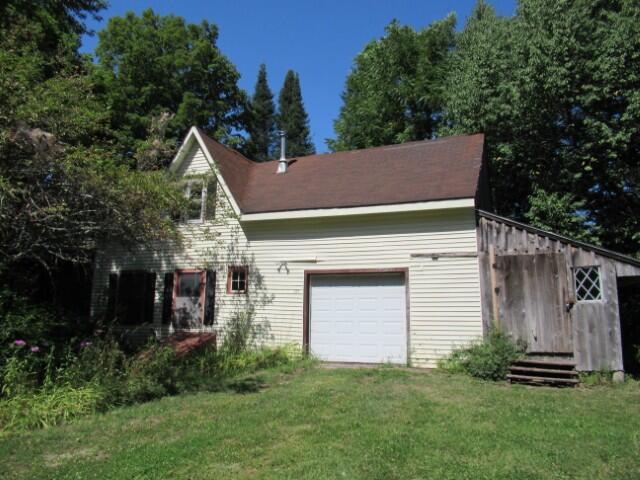 323 Readfield Road Manchester, ME 04351 - Photo 1 of 14 231-086489 Left