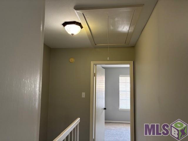 9853 Jefferson Highway, Unit F6 Baton Rouge, LA 70809 - Photo 14 of 21 Hallway-Dropstair