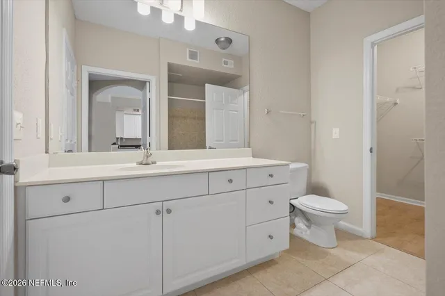 $1,495 | 8539 Gate Parkway West, Unit 9111, Jacksonville, FL 32216