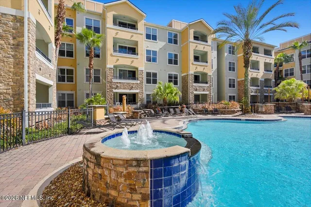 $1,495 | 8539 Gate Parkway West, Unit 9111, Jacksonville, FL 32216