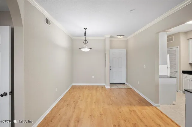 $1,495 | 8539 Gate Parkway West, Unit 9111, Jacksonville, FL 32216