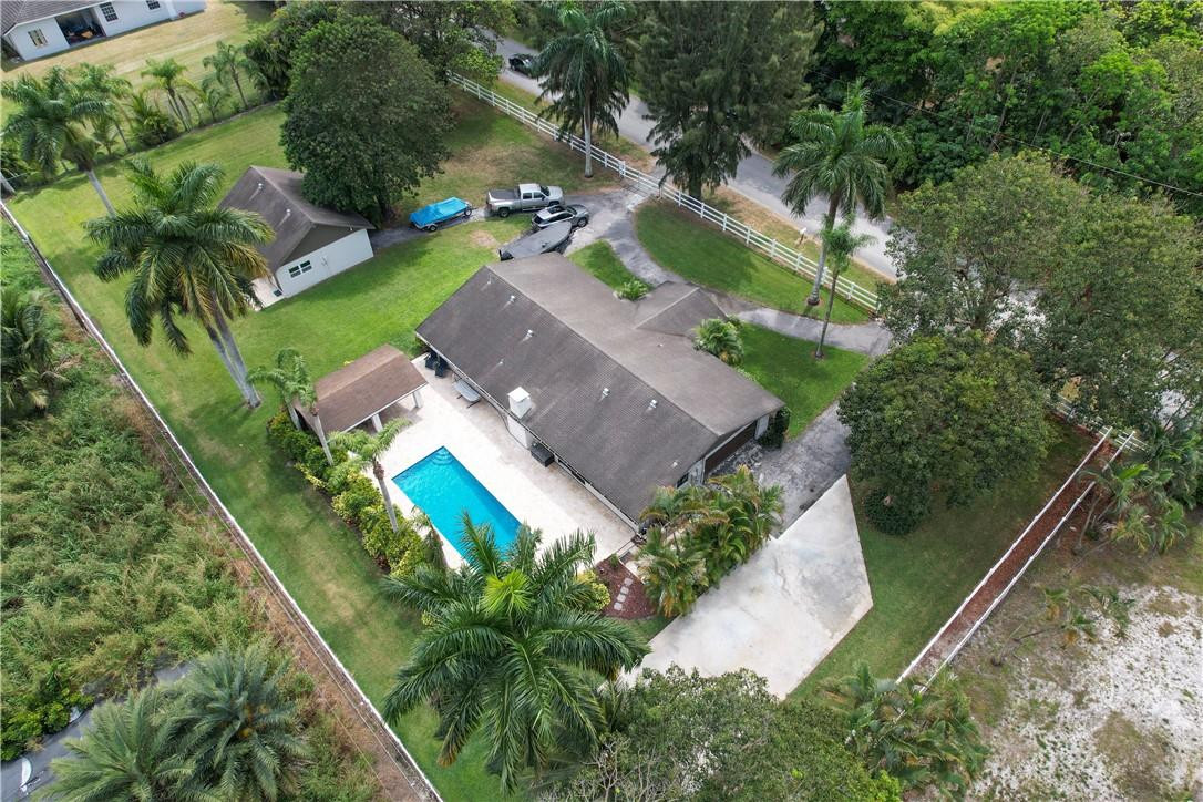 11301 Southwest 16th Street Davie, FL 33325 - Photo 48 of 54 an aerial view of a house with a garden