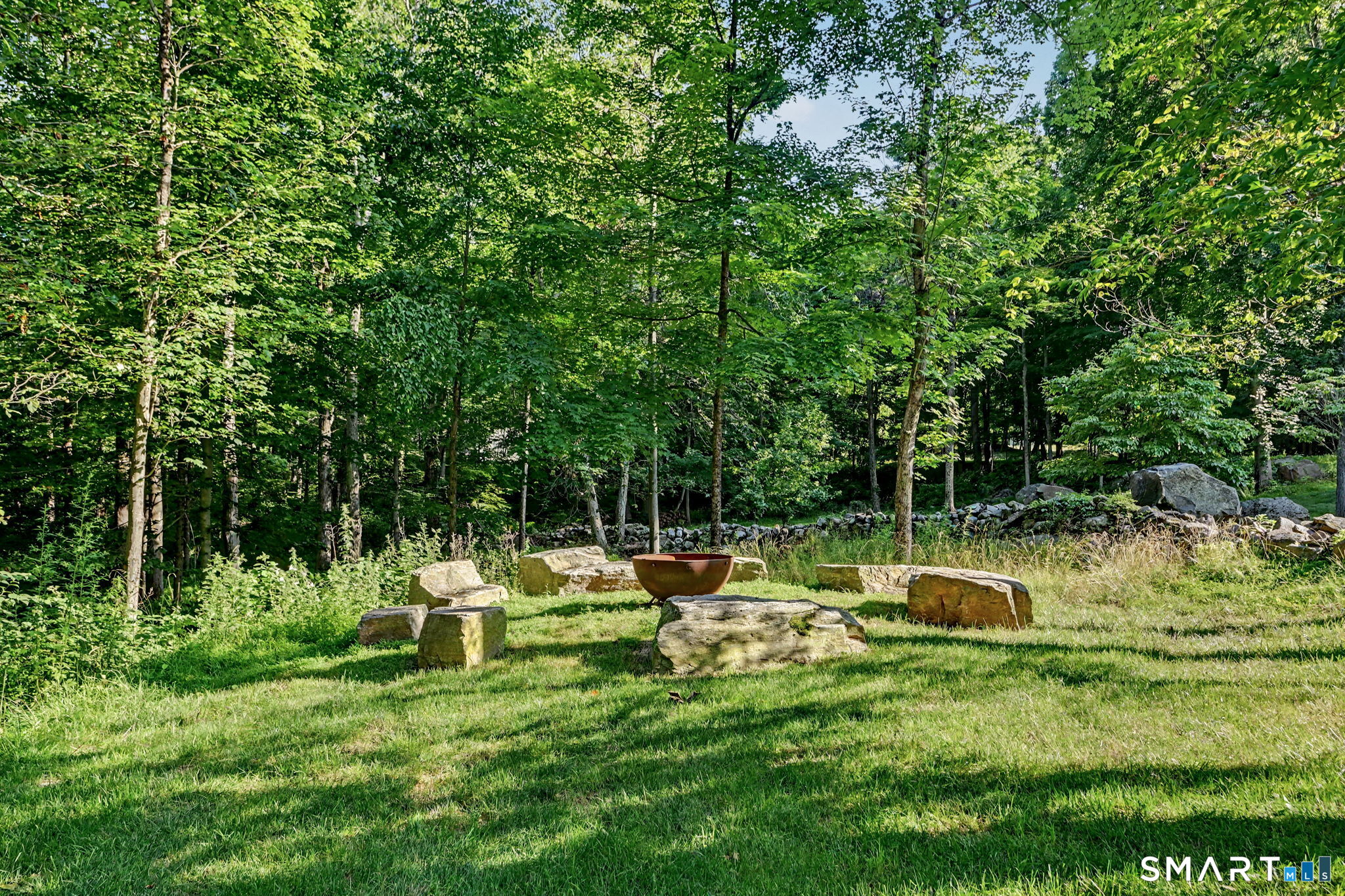35 Hickory Hill Road Wilton, CT 06897 - Photo 31 of 38