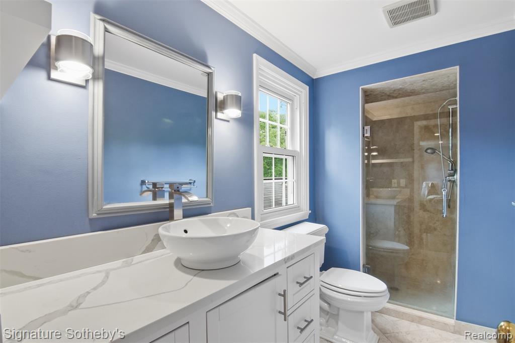 4784 Walnut Lake Road Bloomfield Hills, MI 48301 - Photo 10 of 17