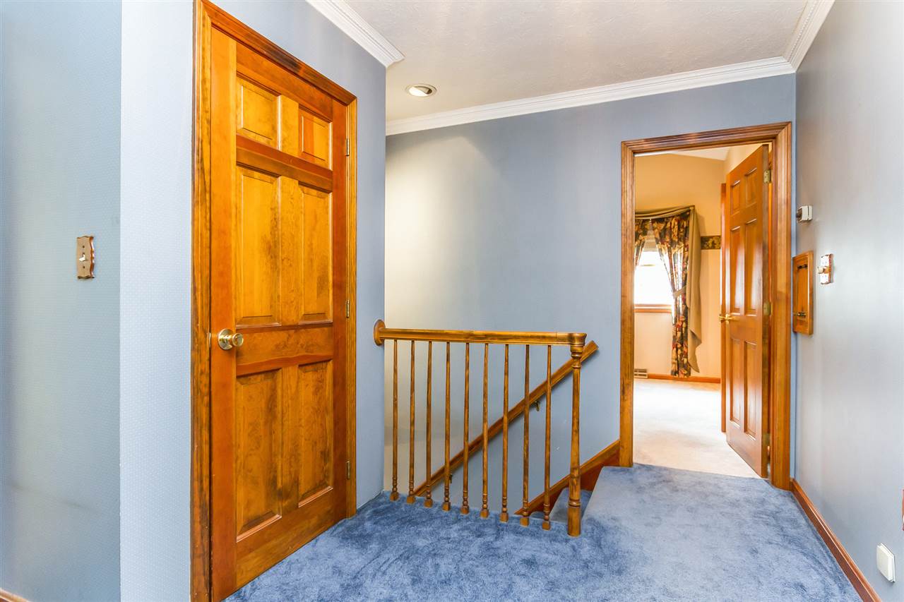 104 Lund Road Nashua, NH 03060 - Photo 11 of 25