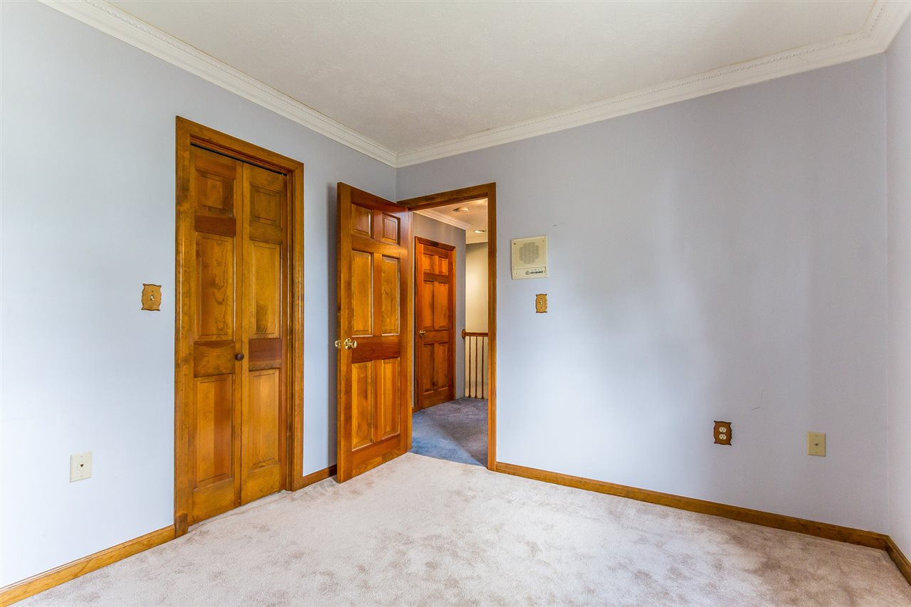104 Lund Road Nashua, NH 03060 - Photo 14 of 25