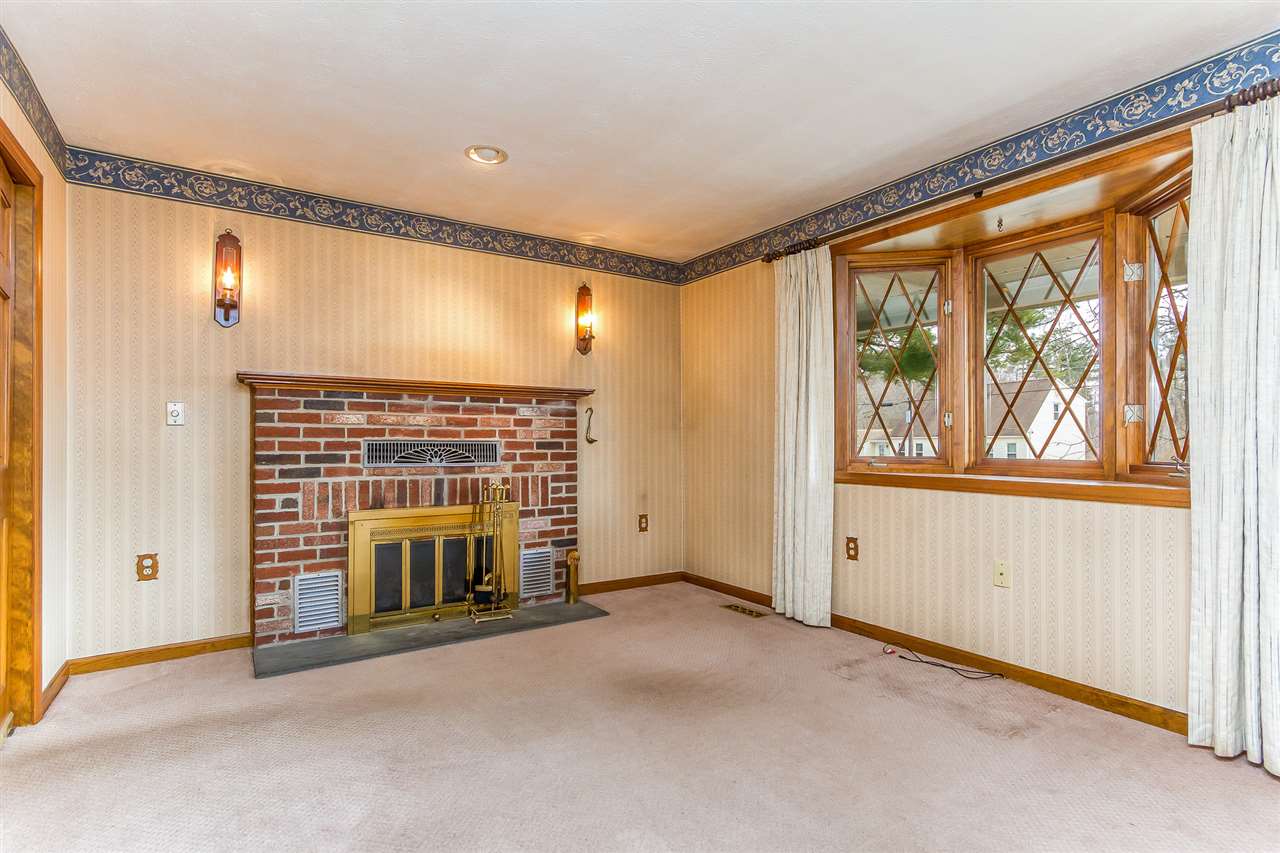 104 Lund Road Nashua, NH 03060 - Photo 6 of 25