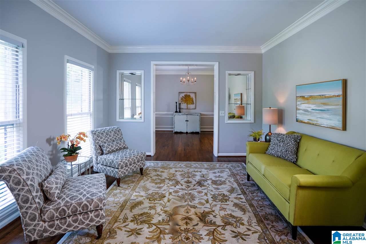 884 Mountain Ridge Drive Birmingham, AL 35209 - Photo 4 of 28