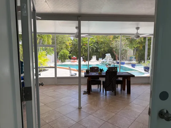 $859,999 | 19512 Aztec Street, Sugarloaf, FL 33042