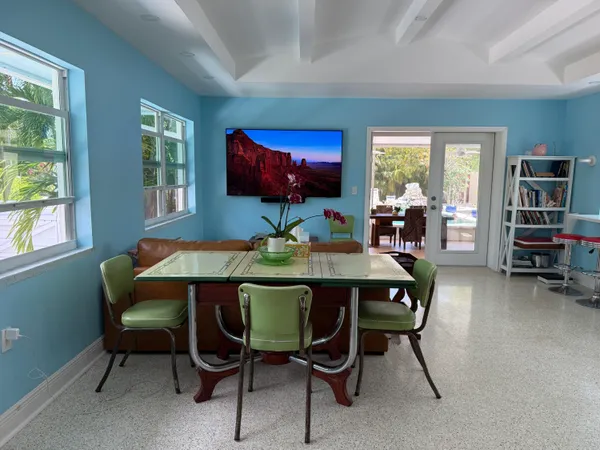 $859,999 | 19512 Aztec Street, Sugarloaf, FL 33042