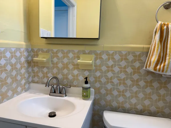 $859,999 | 19512 Aztec Street, Sugarloaf, FL 33042