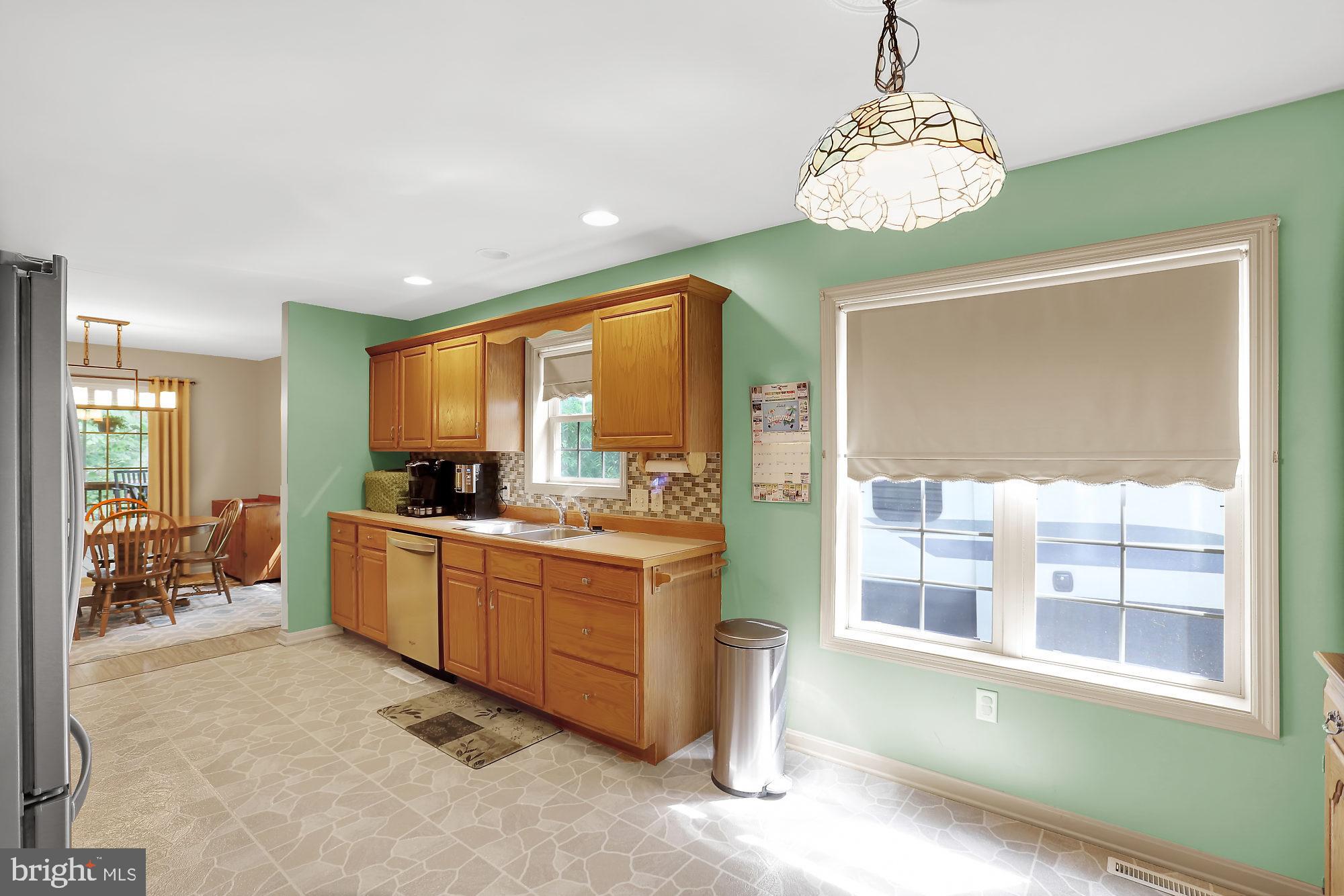 15 Ridge Avenue Carlisle, PA 17013 - Photo 4 of 31 Gallery Image 4