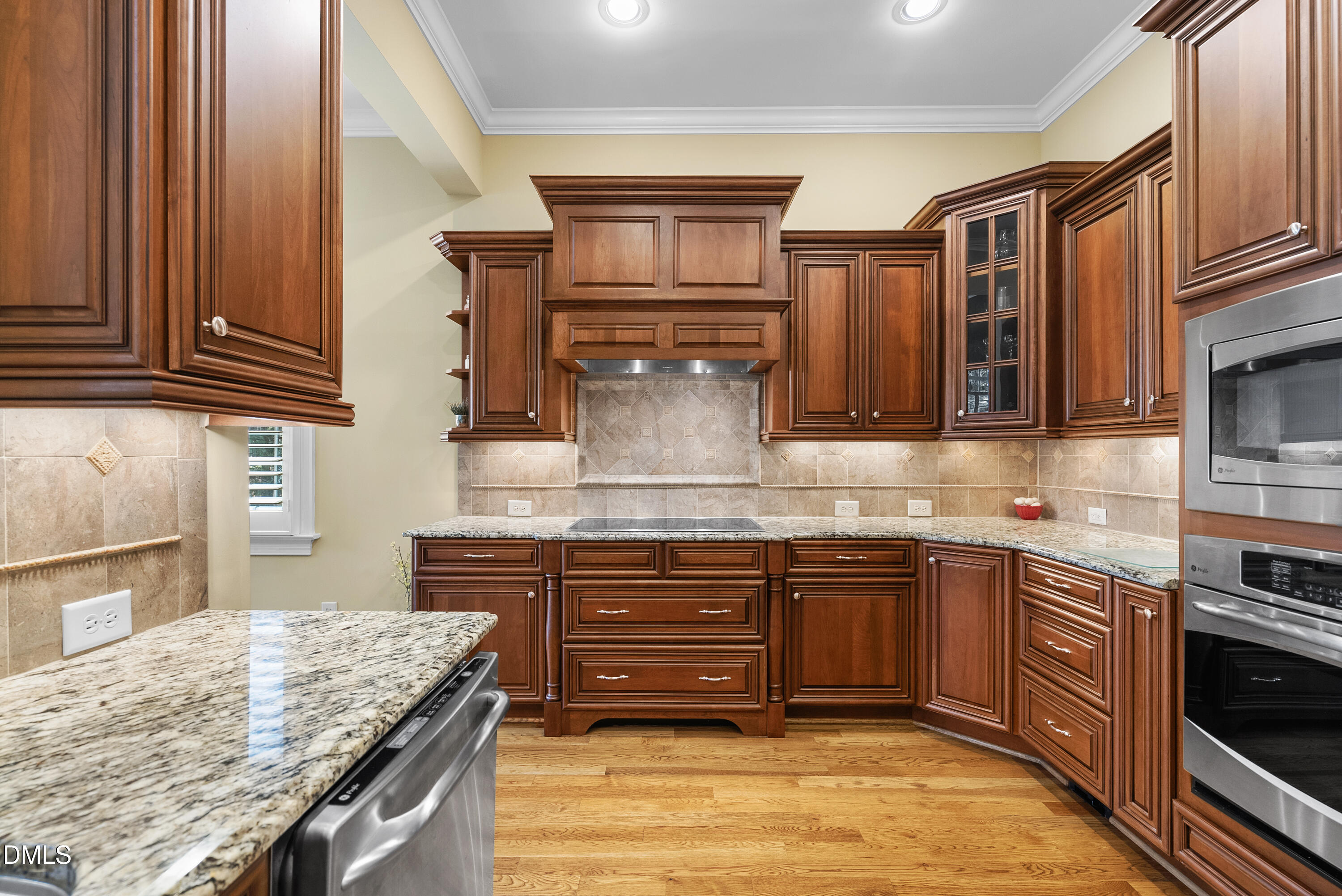 916 Overlook Ridge Road Wake Forest, NC 27587 - Photo 9 of 56 DSC07148