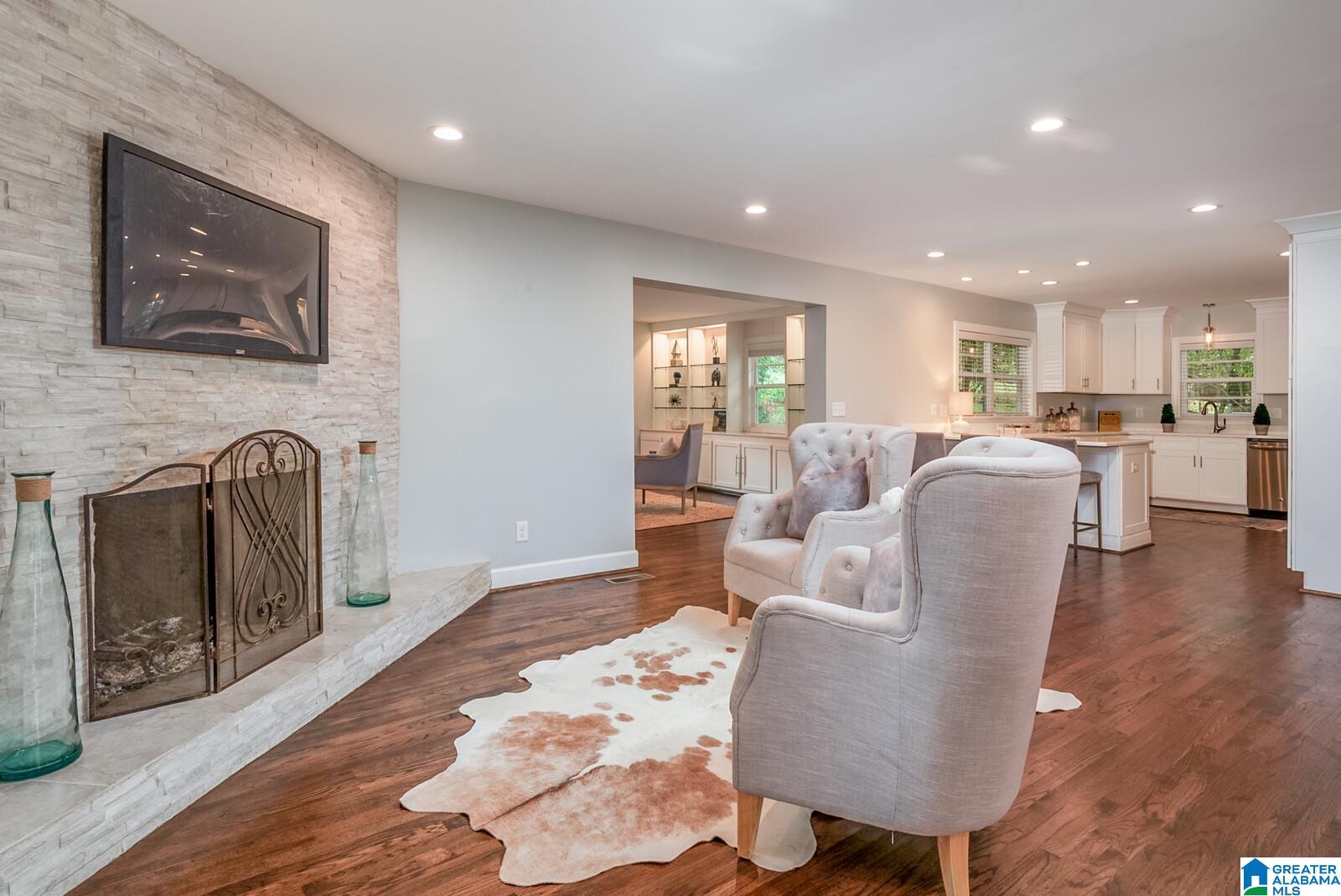 3720 Crestbrook Road Birmingham, AL 35223 - Photo 7 of 36