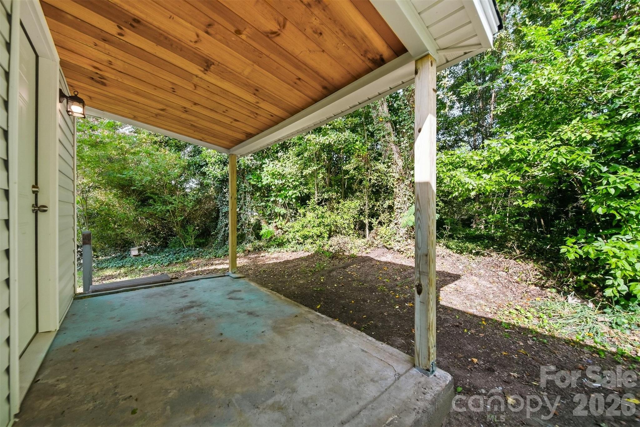 218 33rd Street Southwest Hickory, NC 28602 - Photo 24 of 26