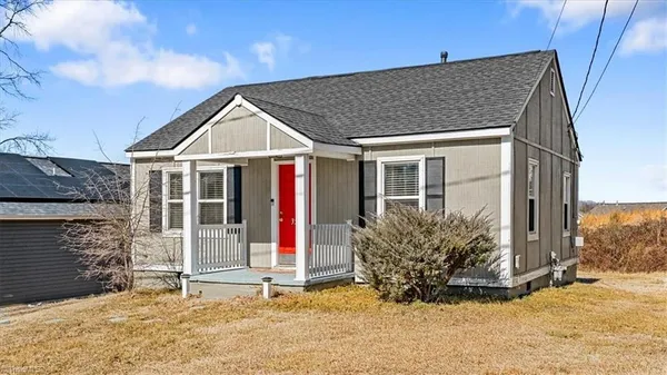 $136,999 | 353 Austin Street, Burlington, NC 27217