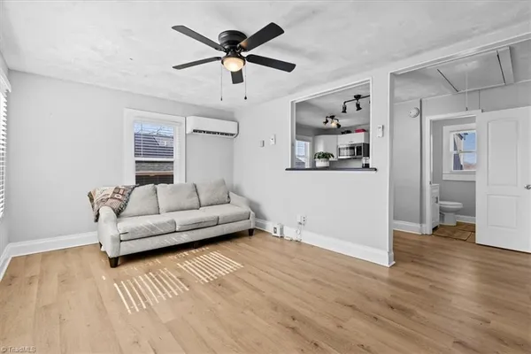 $136,999 | 353 Austin Street, Burlington, NC 27217