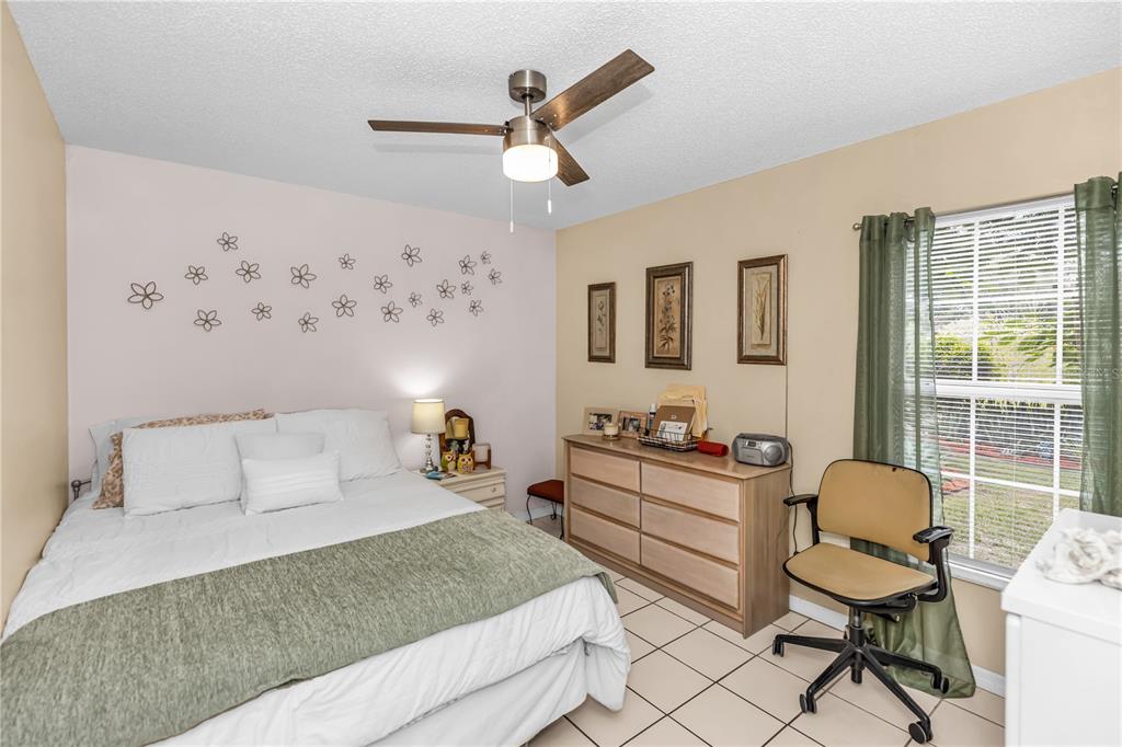 1587 Hunters Stand Run Oviedo, FL 32765 - Photo 24 of 36